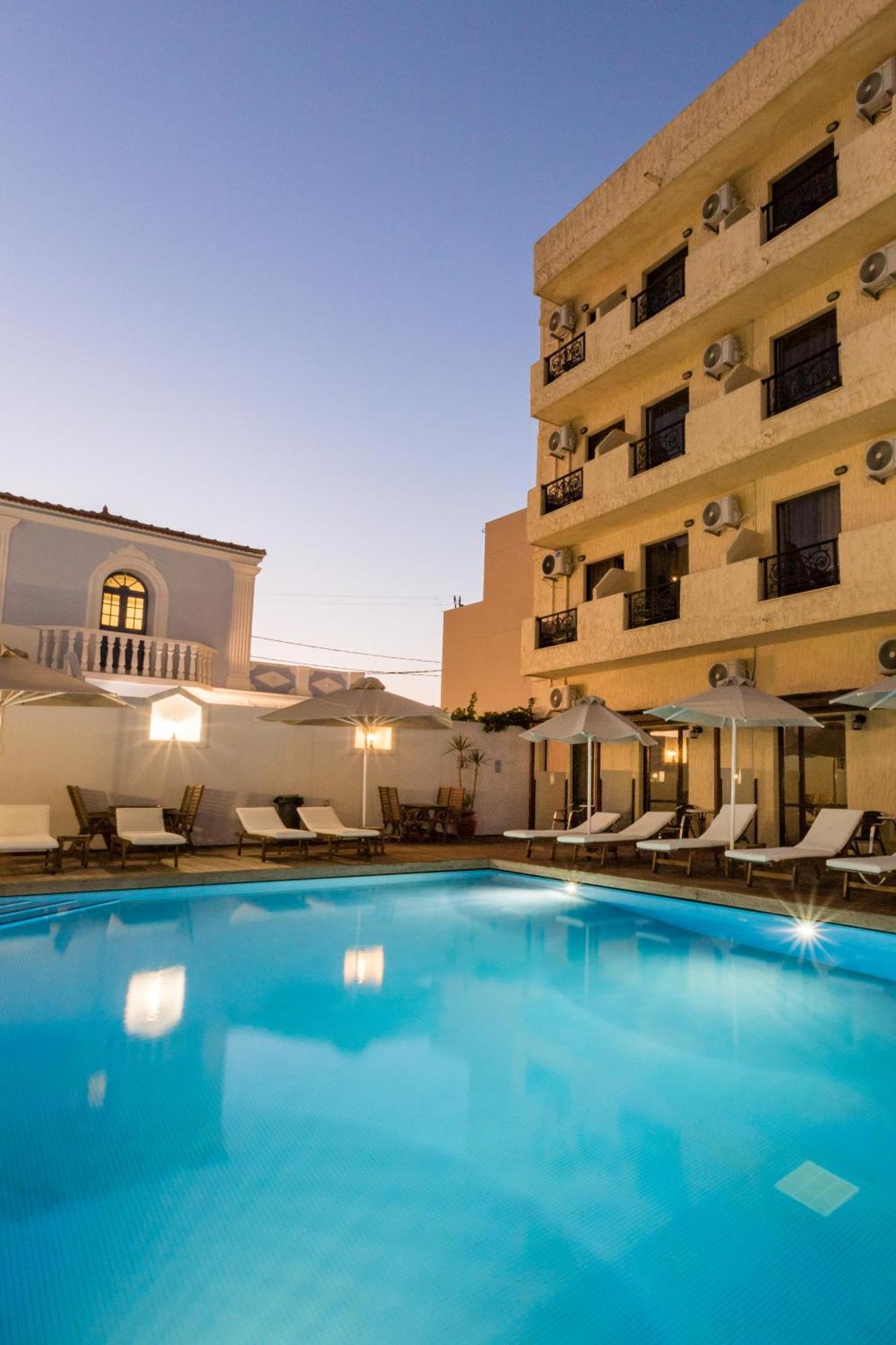 Atlantis Hotel Karpathos Extérieur photo
